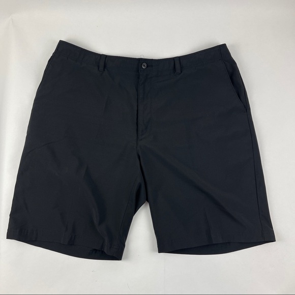 PGA Tour Short Mens Size 38 Black Flat Front Golf Pockets - Picture 1 of 10